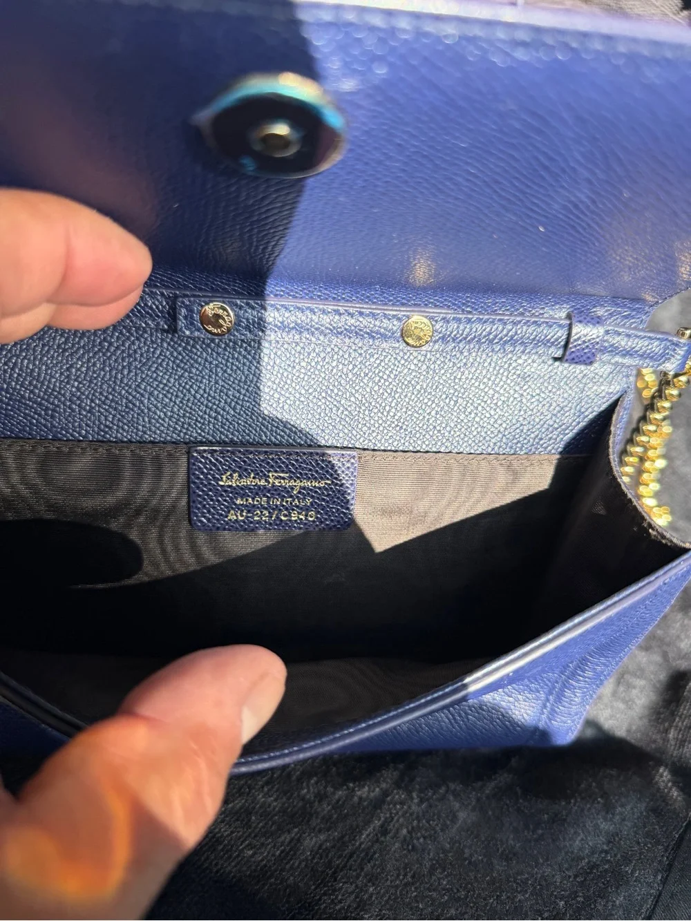 Salvatore Ferragamo Navy Leather Vara Bow Chain Crossbody Bag